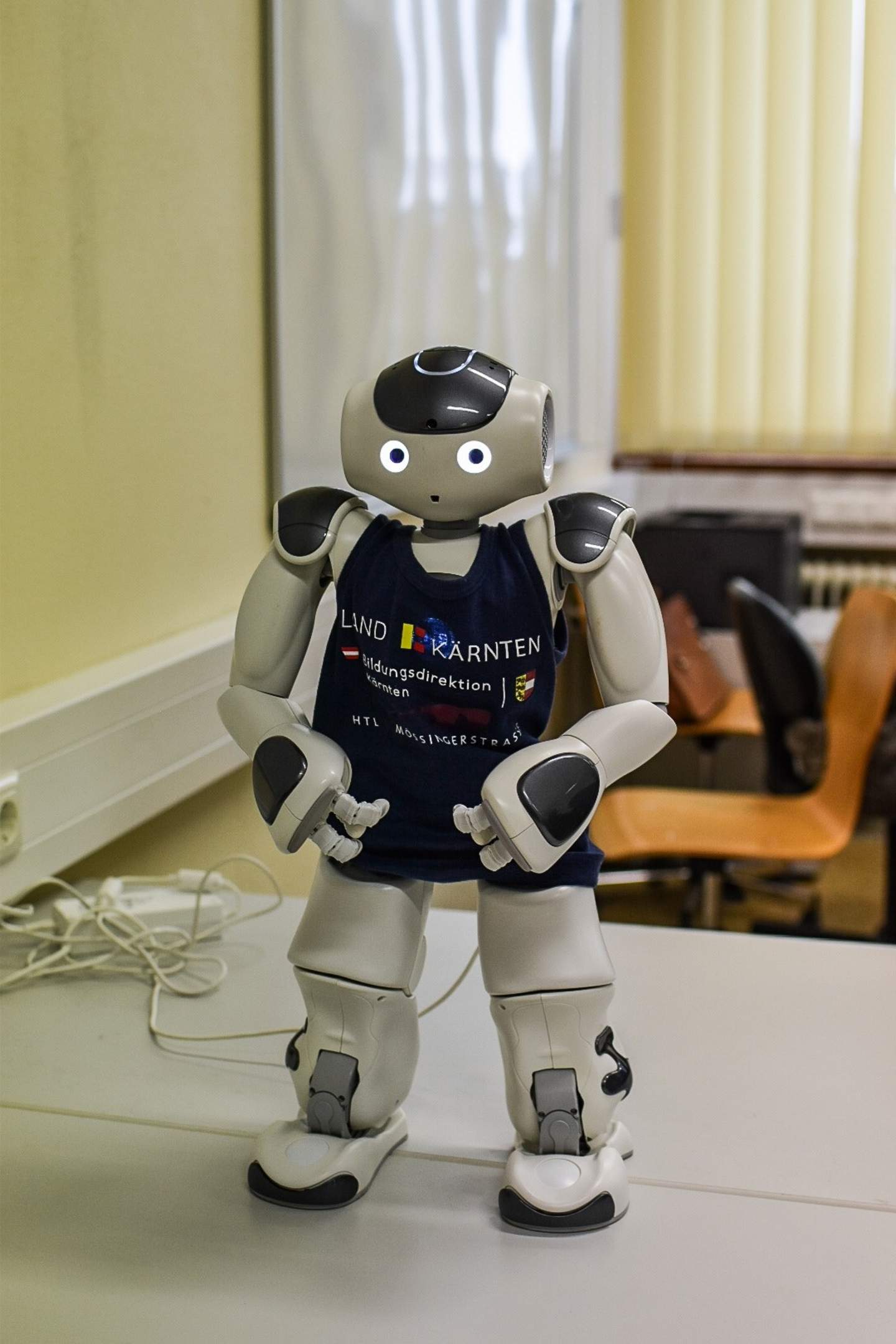 Elias_Gebaerde_LR_BD_P_01